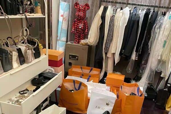遵义市习水回收一线品牌衣服